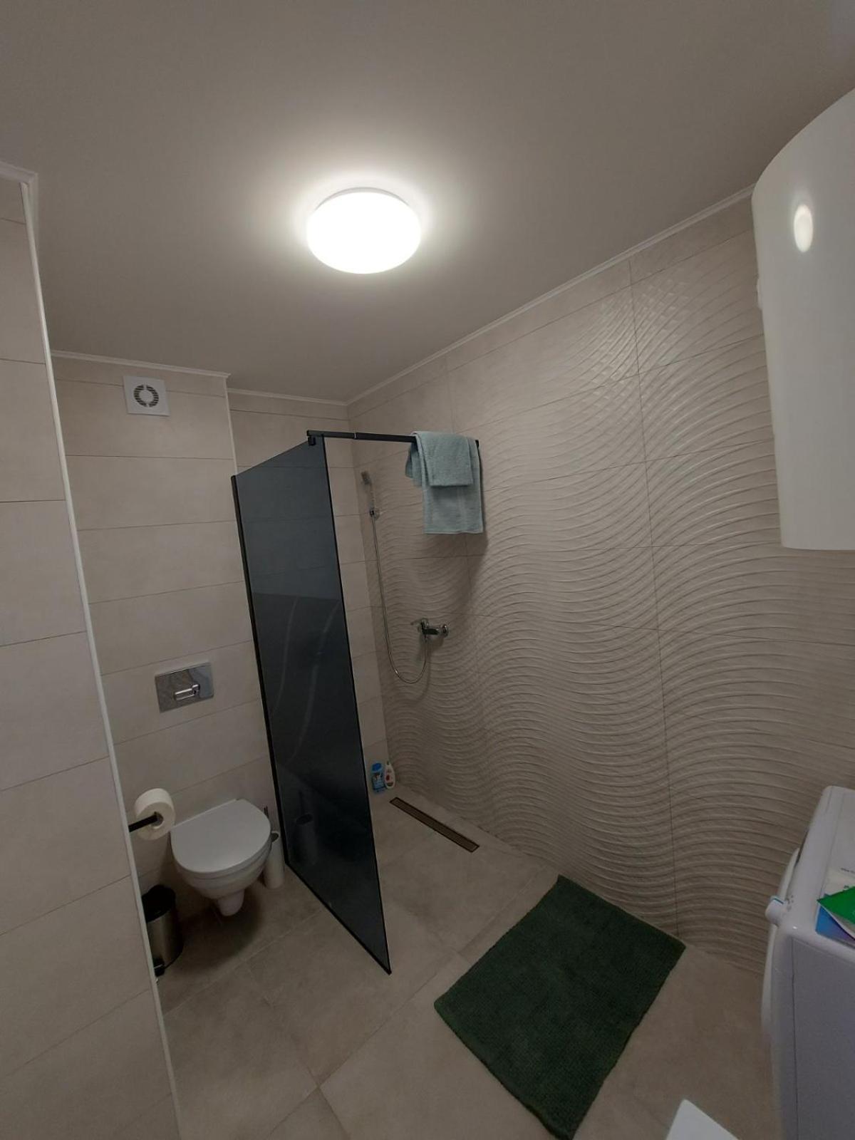 Kat Apartman Lägenhet Subotica Exteriör bild